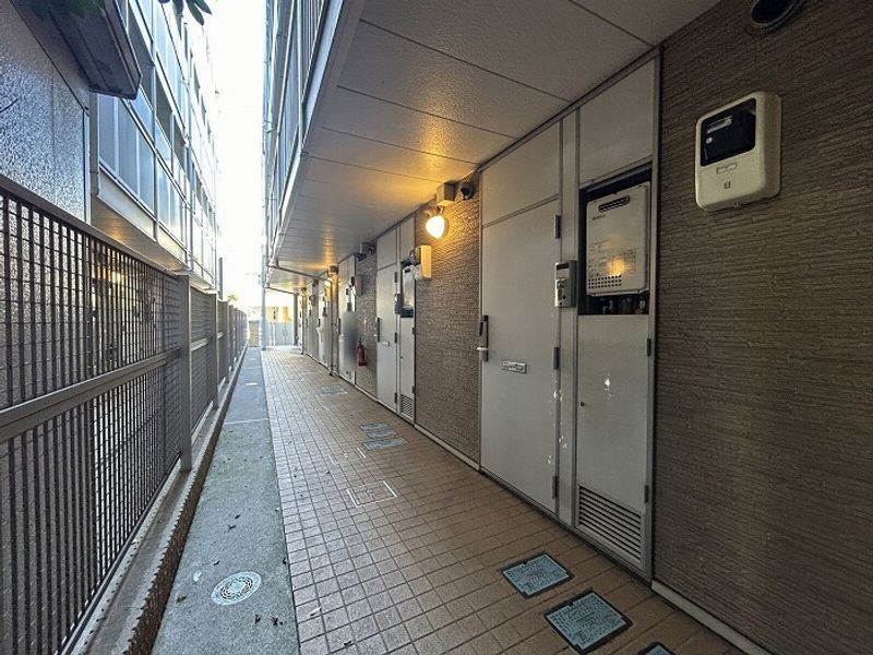 レオパレスラ　ピアンタ都立家政 共用部分