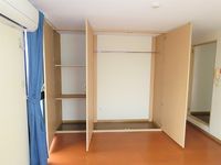 レオパレスサンガ 収納