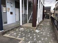 レオパレスレイワ エントランス