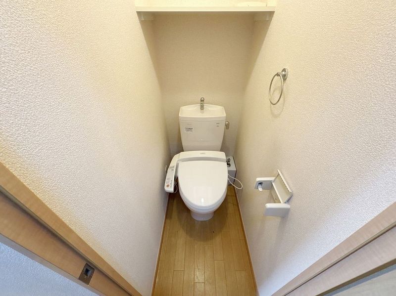 レオパレスエスポワール新宿町 トイレ