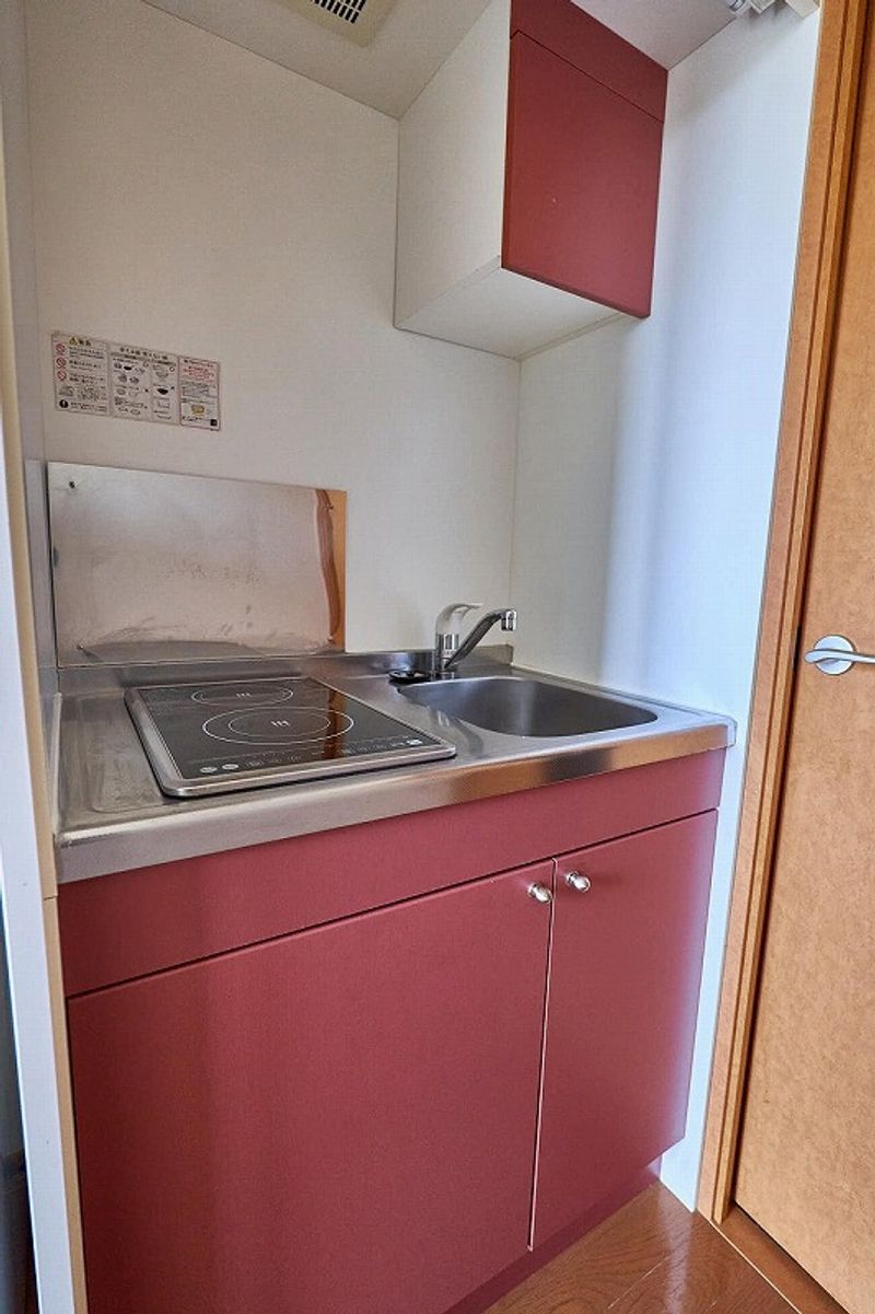 レオパレスサンマリン津 キッチン