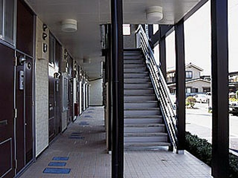 レオパレス榮 共用部分