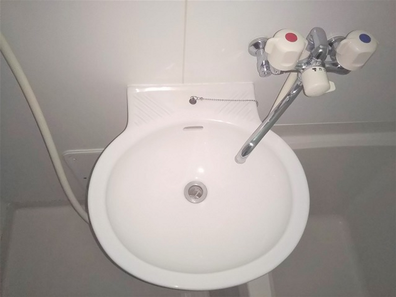 レオパレスサンブロード 洗面台