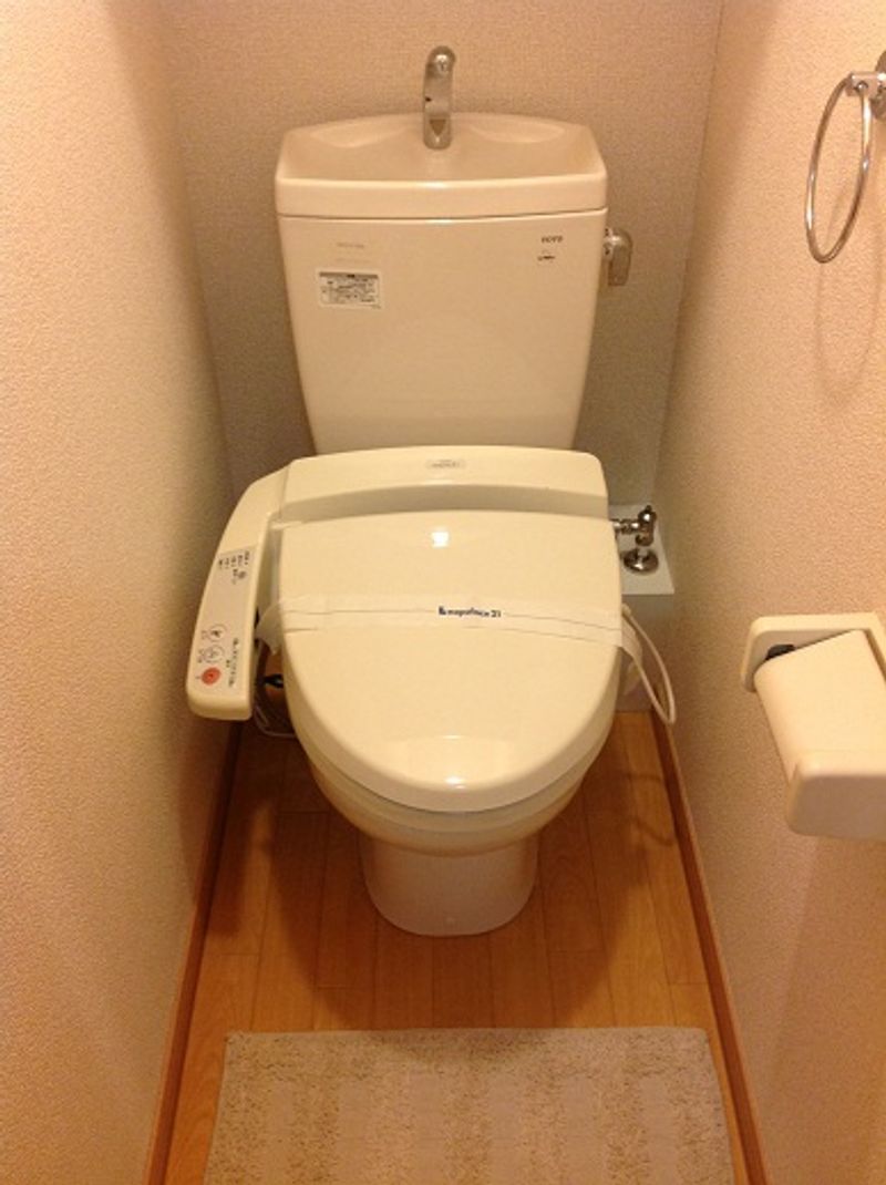 レオパレスレオテクノポリス トイレ