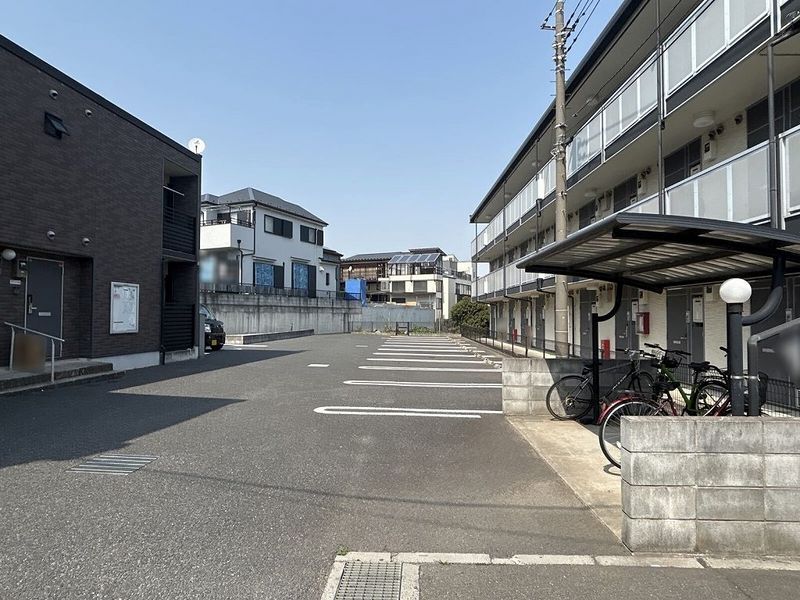 レオパレスＴＡＫＡ 駐車場