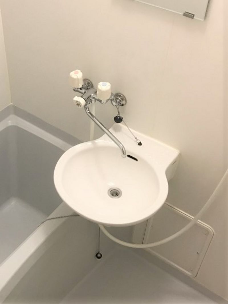 レオパレスコスモ 洗面台