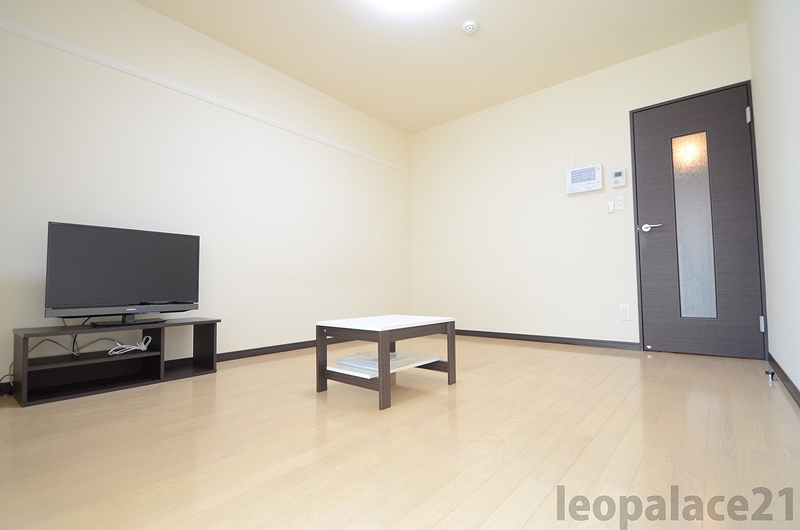 LEONEXT marin Living room