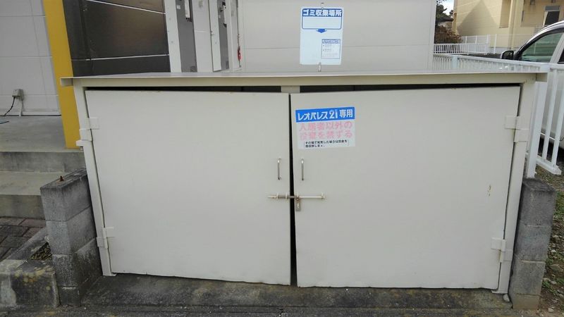 レオパレスフローラ 共用部分