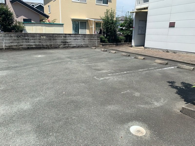 レオパレスメルベーユ　マスコ 駐車場