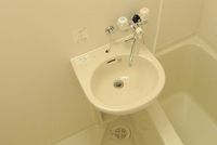 レオパレスモーブ中町 洗面所