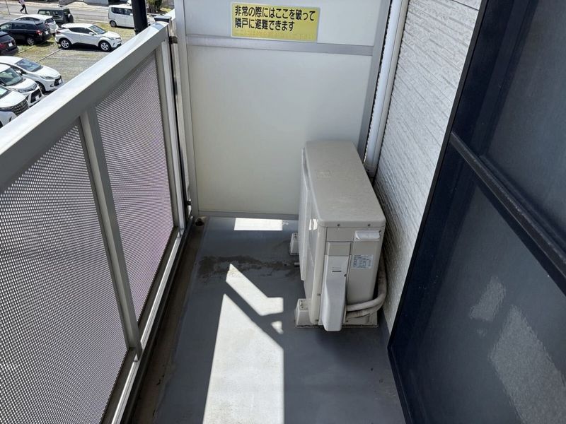 レオパレス新白岡 バルコニー