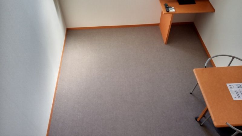レオパレススカイブルー 居間