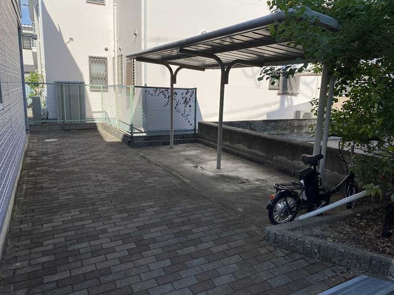 レオパレスみかけ 共用部分