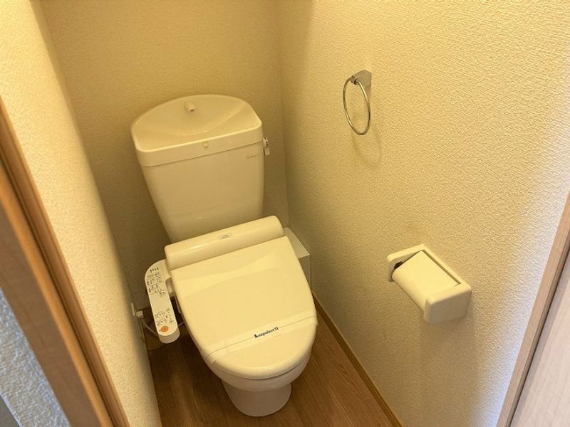 レオパレス上社ＬＡ１ トイレ