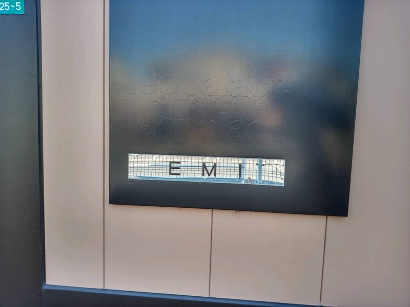 レオパレスＥＭＩ その他