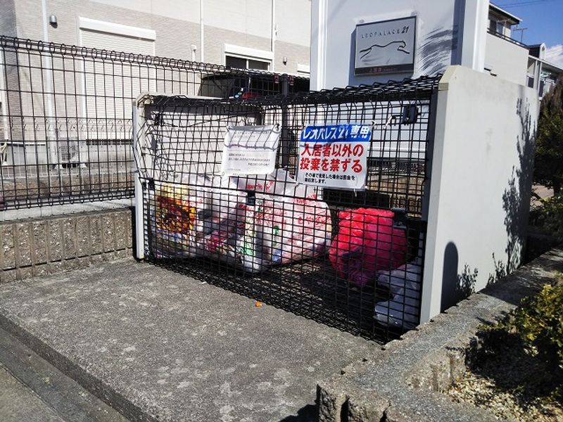 レオパレス上渡津 共用部分