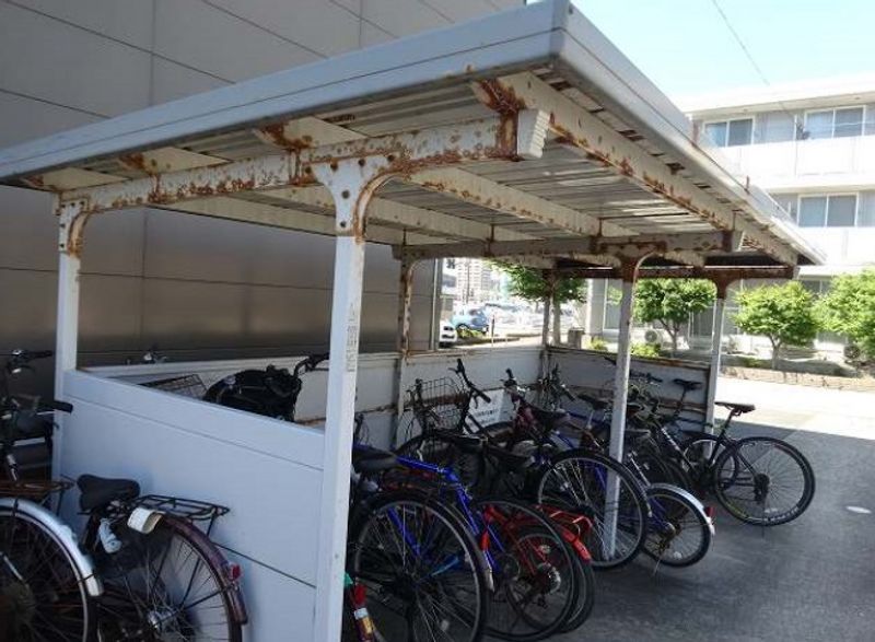 レオパレスモナミ 庭