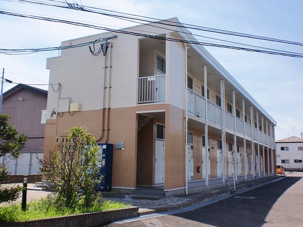 レオパレスサンハイム岩切Ⅱ 外観