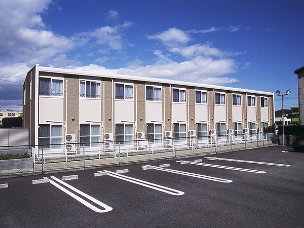 leopalace Glesia exterior