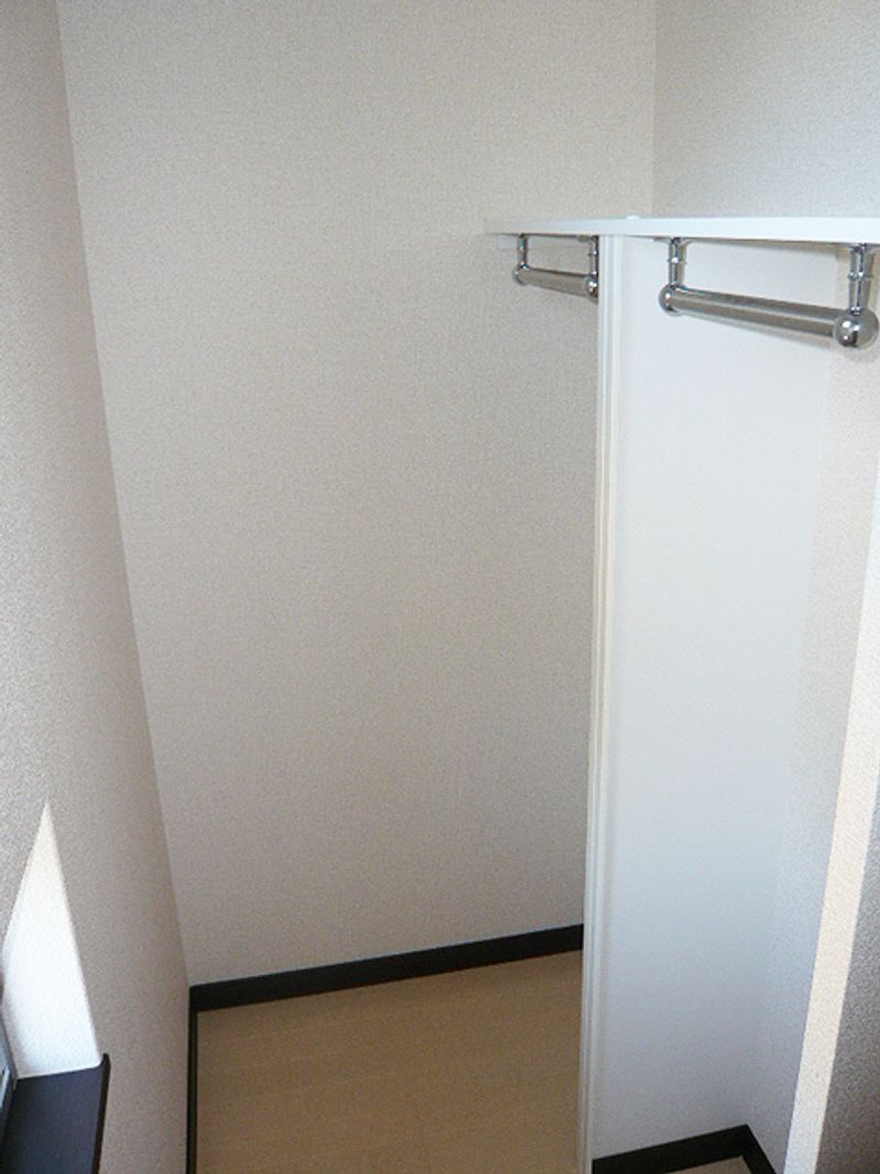 レオネクストラズワード 収納