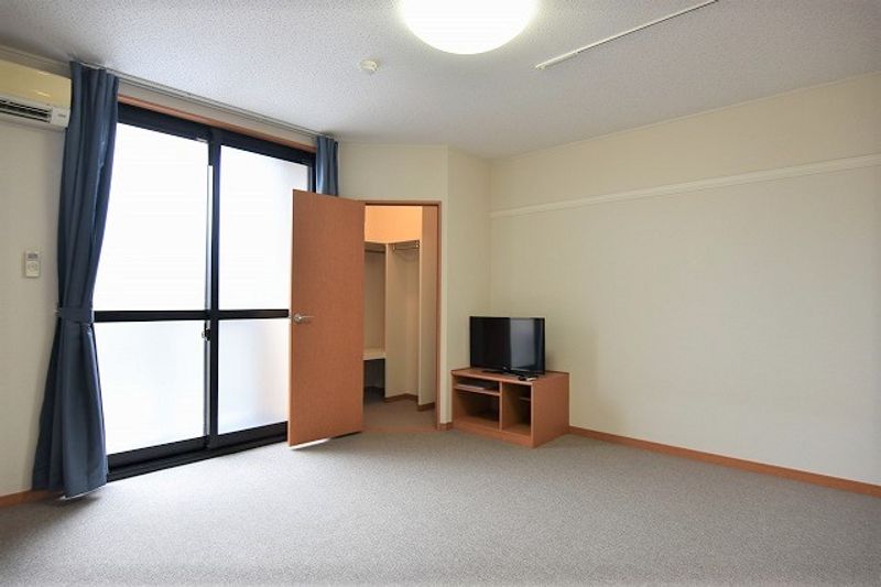 レオパレスＬａ　Ｖｉｓｔａ２ 収納