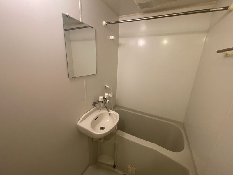 レオパレス千代田橋 洗面台