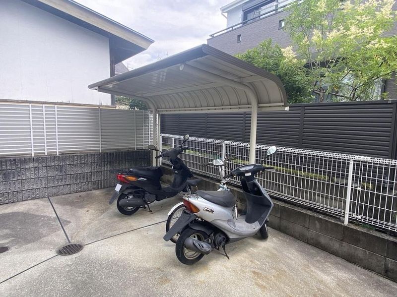 レオパレスＴａｋａｓｈｉｍａ 共用部分