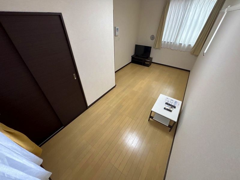 レオネクストＡＲＩＥＴＴＡ 居間