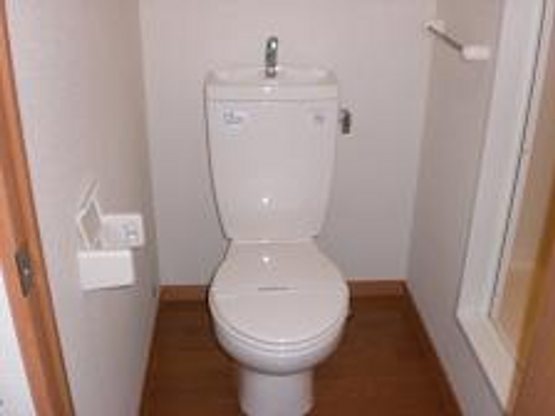 レオパレス関町東 トイレ