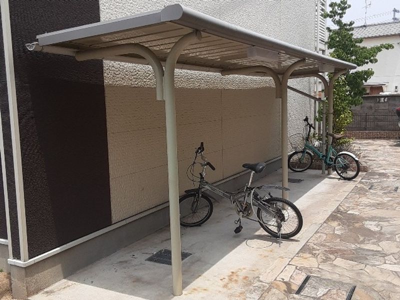 レオネクストルーナ 駐車場