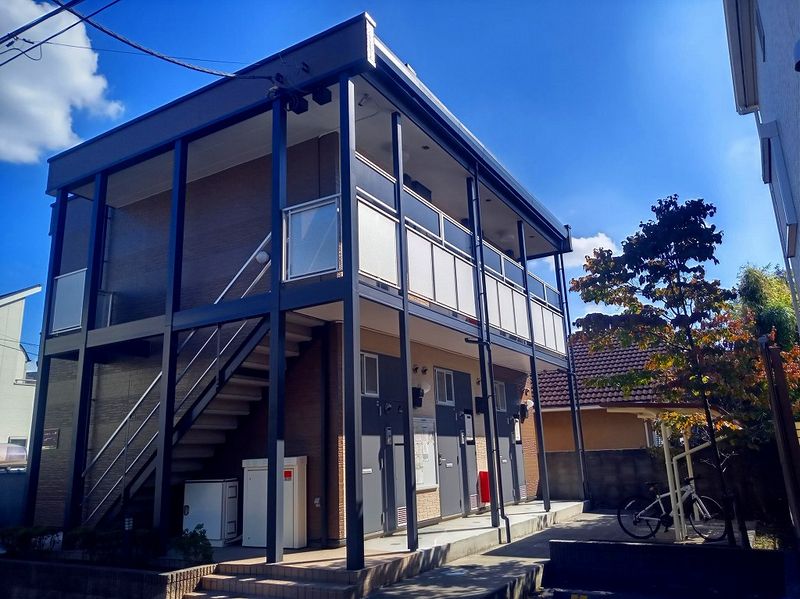 レオパレス光町 外観