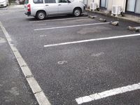レオパレスワールド 駐車場