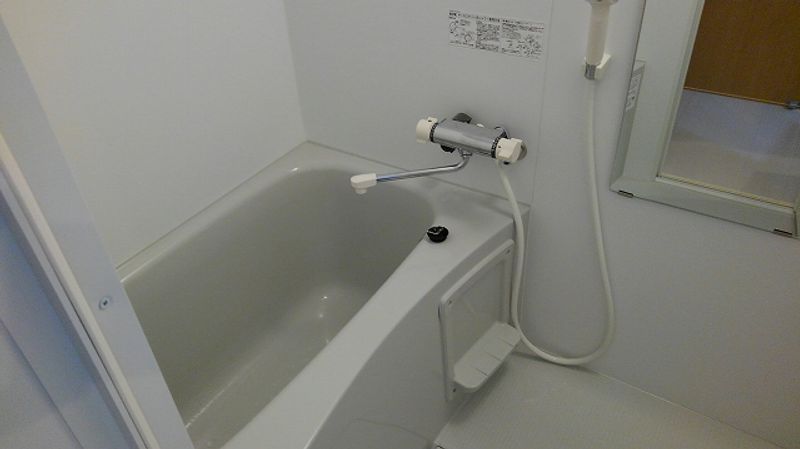 レオパレスなかじま 風呂