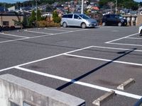 レオネクストエンメイバシ 駐車場