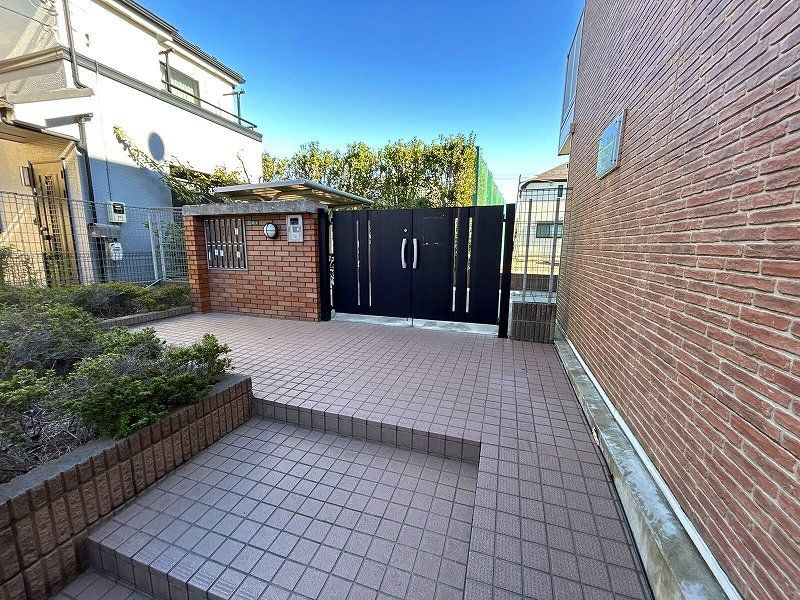 leopalace Plum Court Lối vào