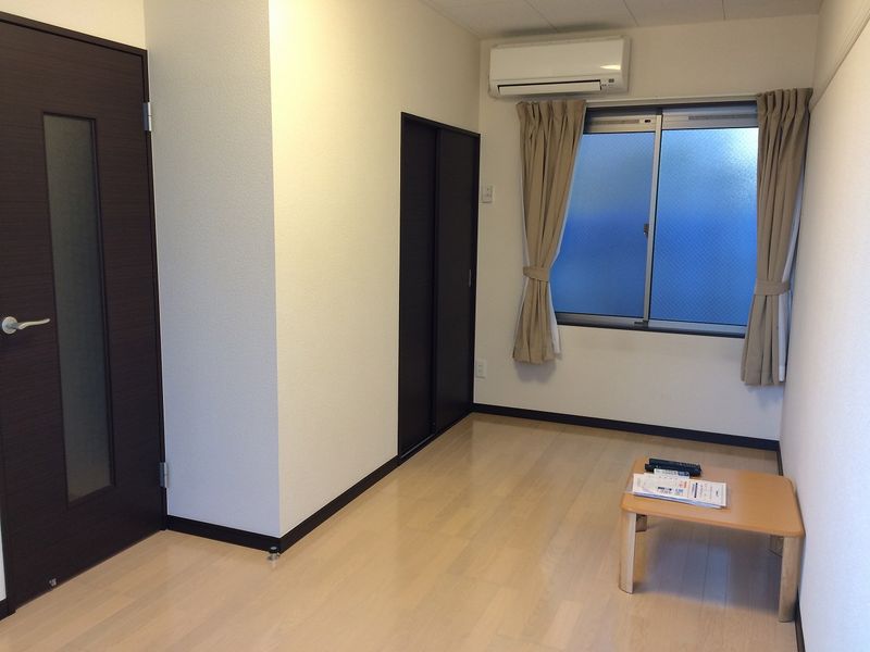 レオネクストラサ 居間