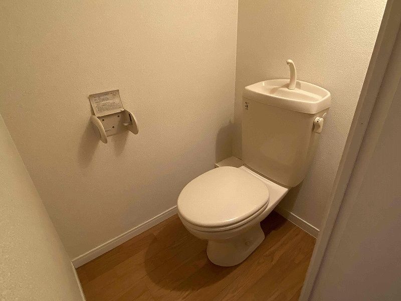 レオパレス丸岡 トイレ