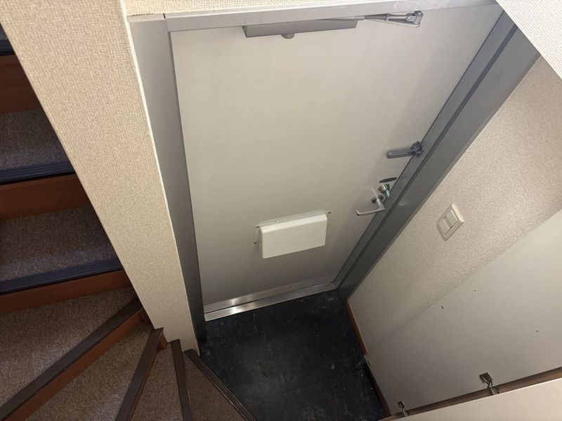 leopalace Satte East I 玄关