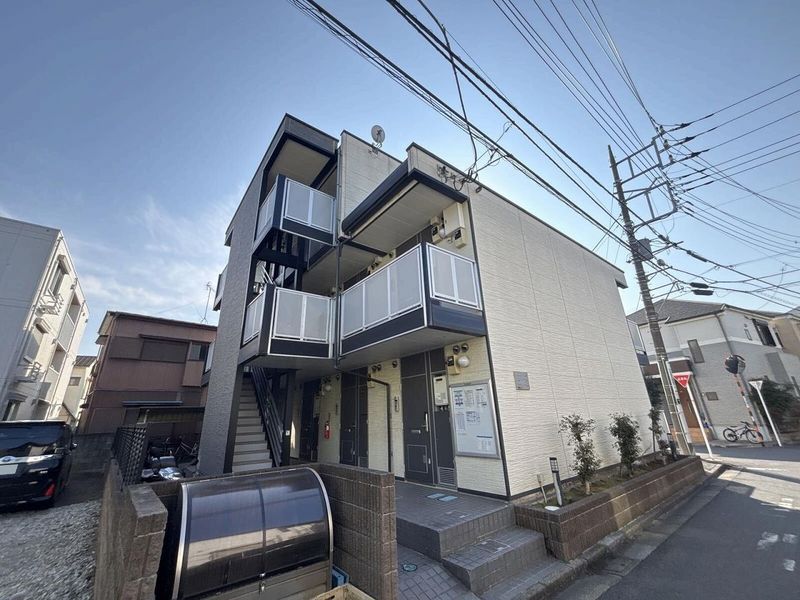 レオパレスＳ 外観