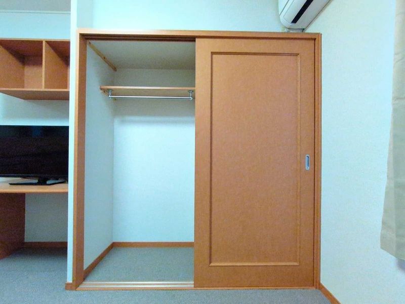 レオパレスくらのまち 収納