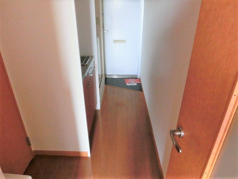 レオパレスアイティー笹原 玄関