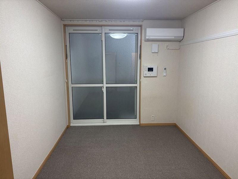 レオパレスフィエスタＹ１０２ 居間
