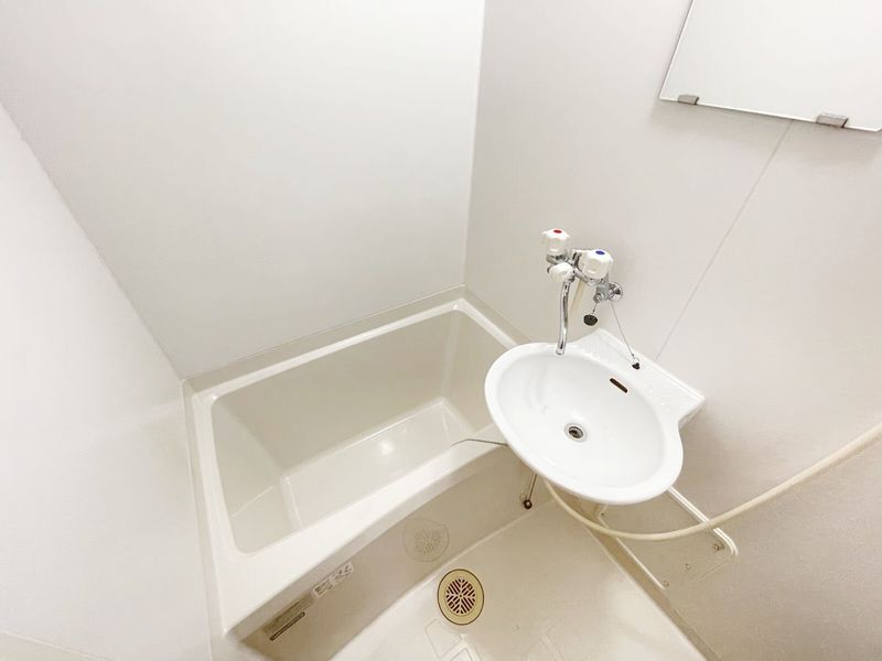 レオパレスグロウアーク 風呂