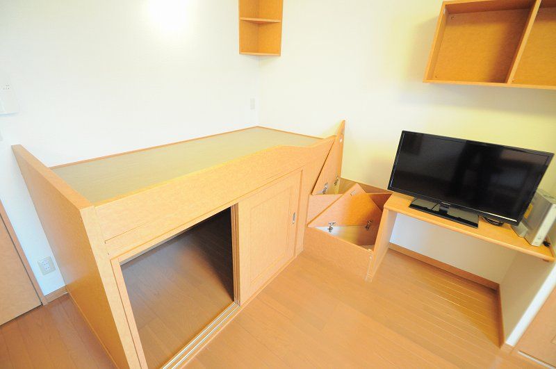 レオパレス屋敷 収納