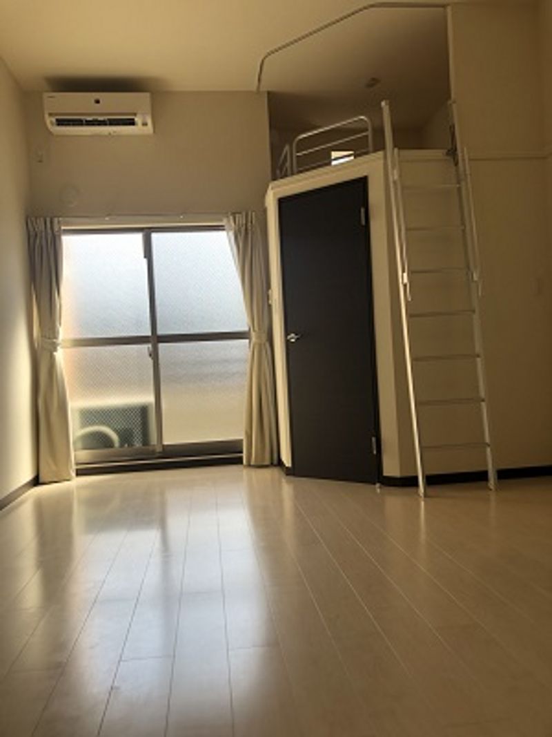 レオネクスト大町東 居間