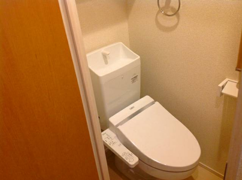 CLEINO Welder Sasame Toilet