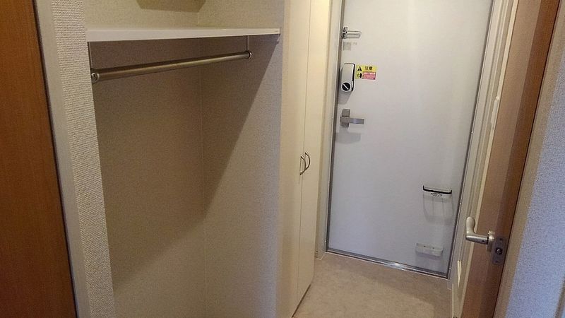 クレイノクレイン　ヒルズⅡ 玄関