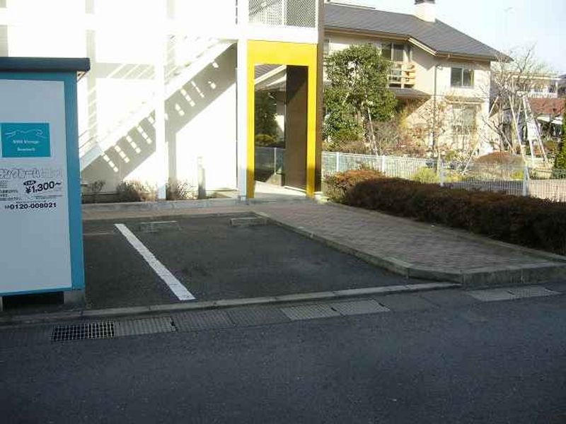 レオパレスＴＡＫＩＺＡＷＡ 共用部分