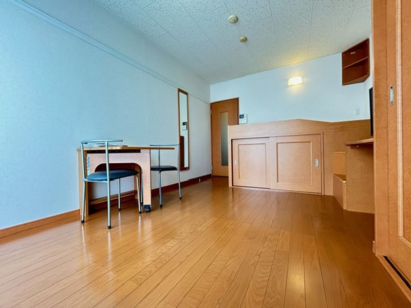 レオパレスイマジン 居間