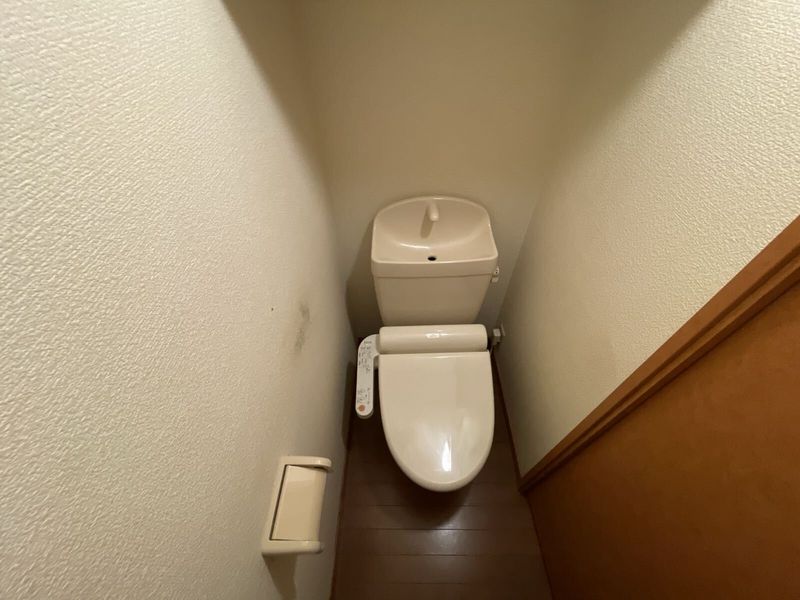 レオパレスＣＯＺＹ トイレ